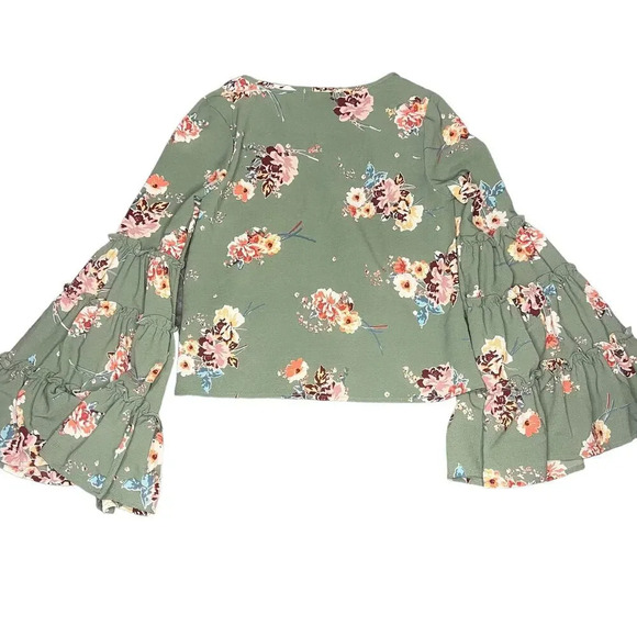 Altar'd State Women's Small Floral Bell Sleeve Boho Top Multicolor V-Neck Blouse - Picture 4 of 4